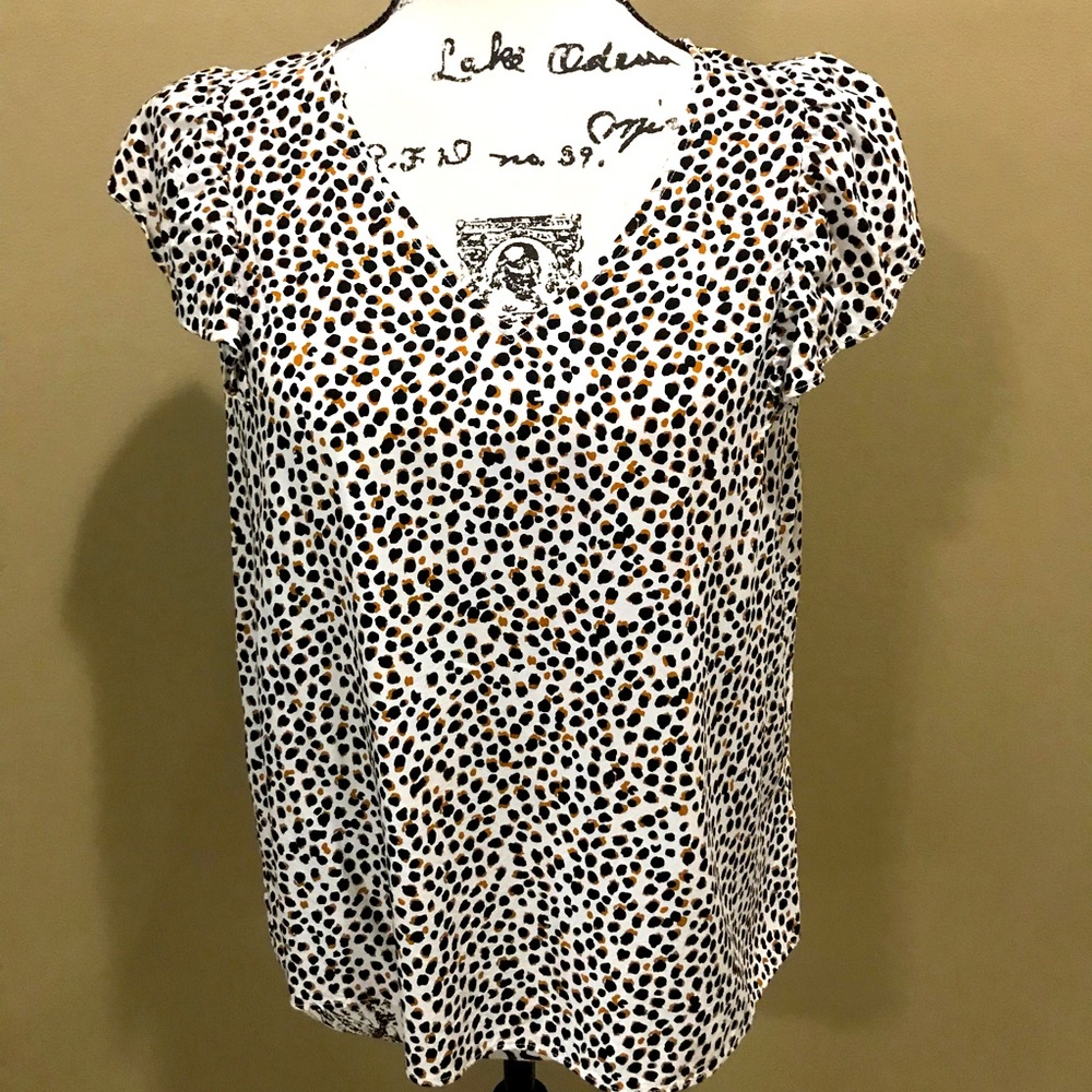 Old Navy | Flutter Sleeve Spotted Top — S